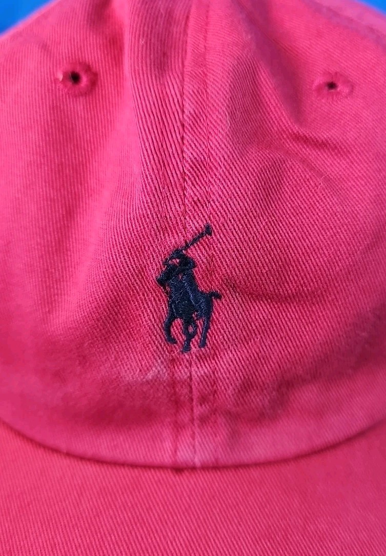 Cappello vintage Polo Ralph Lauren berretto cinturino posteriore rosso con etichetta blu pony