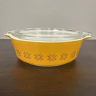 Vintage Pyrex Town and Country #471 - 1 Pint  Casserole Dish With Lid