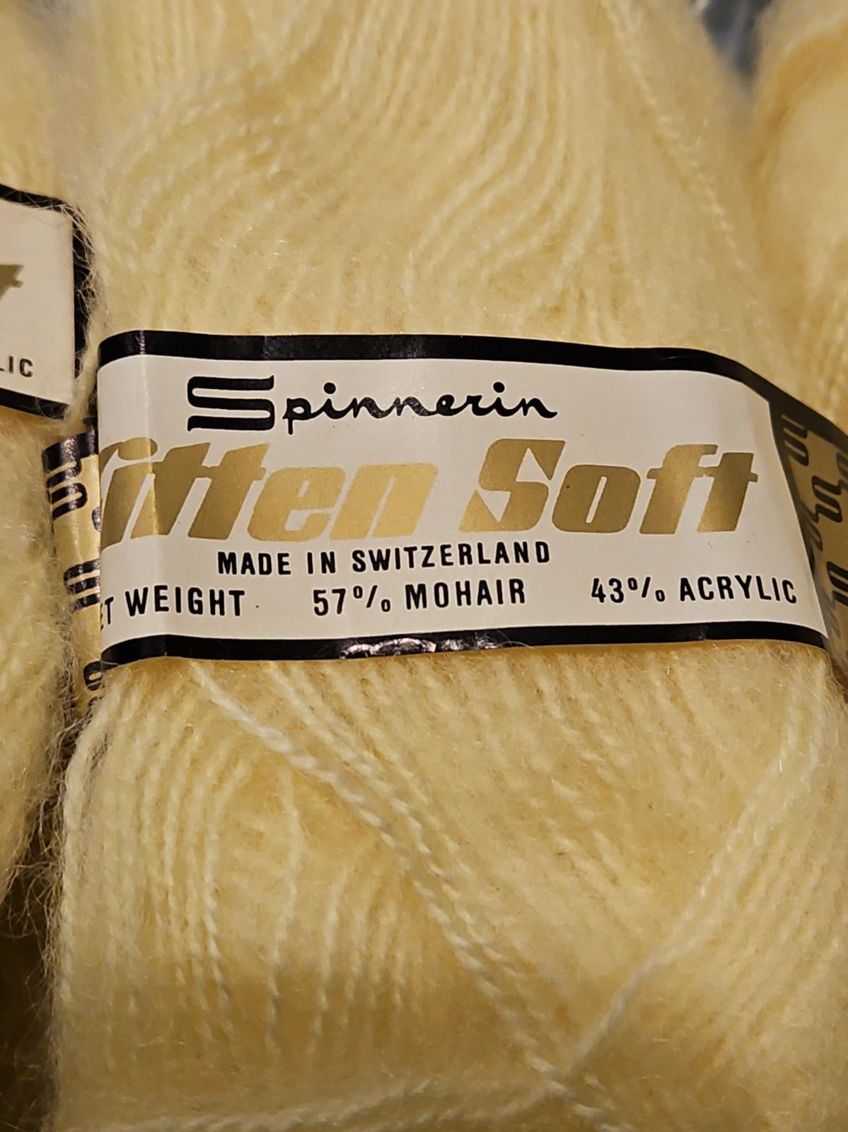 16 Skeins*** Spinnerin Kitten Soft Vintage Yarn 57% Mohair 43% Acrylic  Yellow  image 2