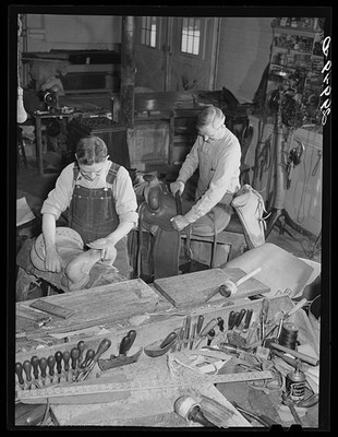 Photo:Elko Nevada 1940 Capriola Saddlery Saddle Makers Workshop