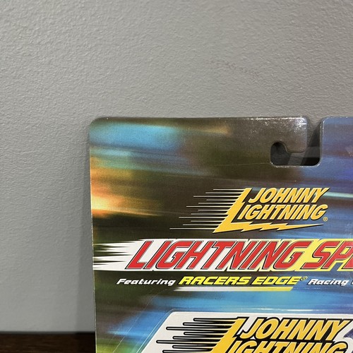 Johnny Lightning Lightning Speed 1962 Custom Ford Thunderbird Roadster Gold 1/64 - Picture 4 of 8