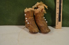 Small pair of leather baby shoes, Victorian, ex cond, 4 buttons