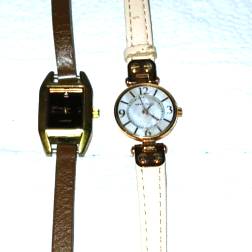 Anne Klein + 1 orologio da polso donna - Foto 1 di 4