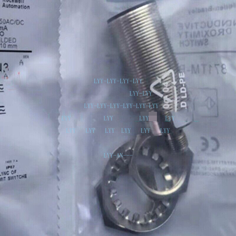 1PCS NEW FOR Allen Bradley 872C-A10N30-R3 Proximity Switch Sensor
