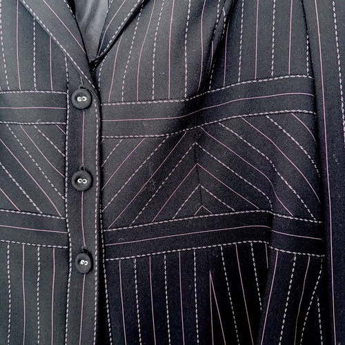 ESCADA Black, White and Pink Striped Suit Jacket Sz 40 8-10 New - Picture 6 of 15