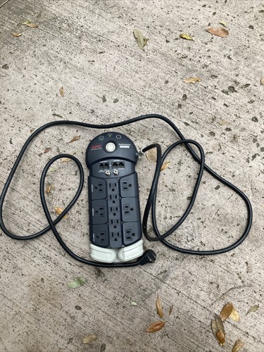 APC Performance surge arrest protector 11-outlets - Picture 2 of 6