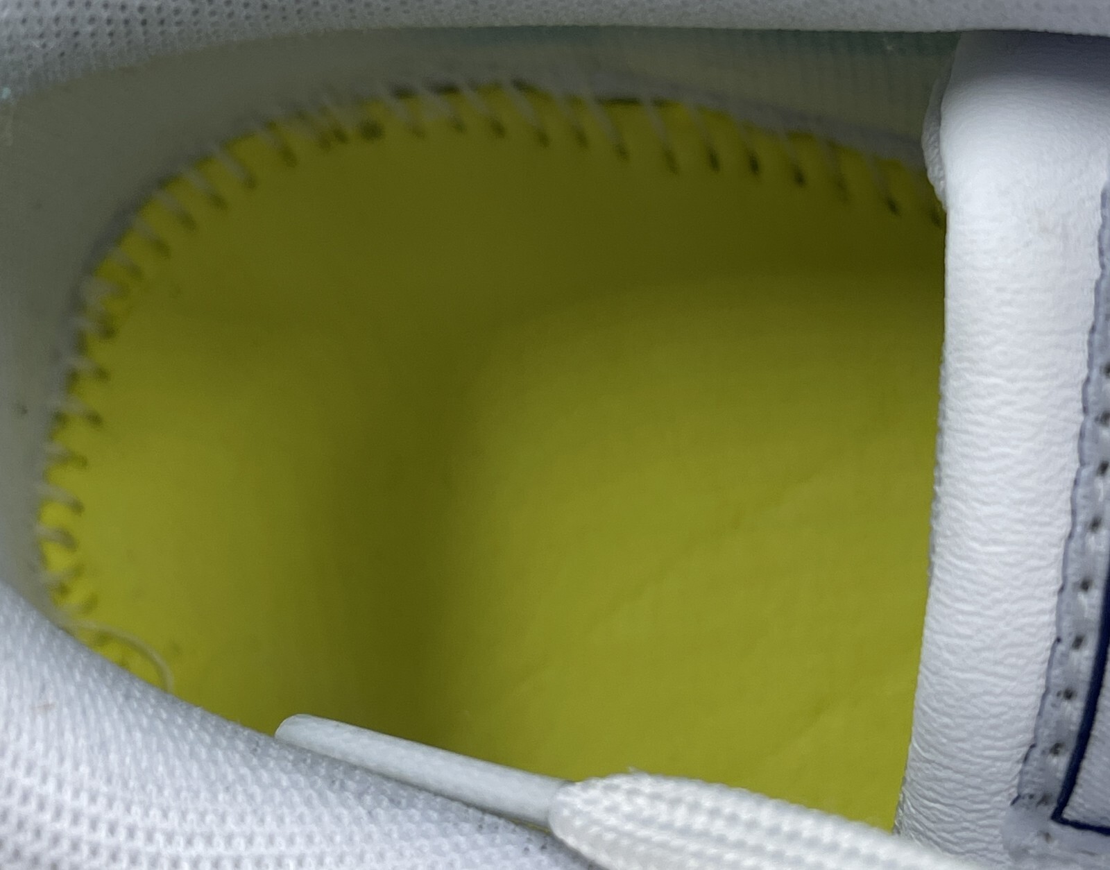 Adidas Advantage Men's Sneakers Size 10 White Leather Athletic Shoes F36423 thumbnail 8