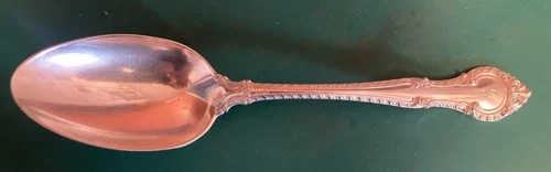 English Gadroon Gorham Sterling Silver Table Serving Spoon 8.5" 74 gms Pat. 1939