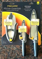 Fiskars 3 Piece Kitchen Cutting Essentials Set 