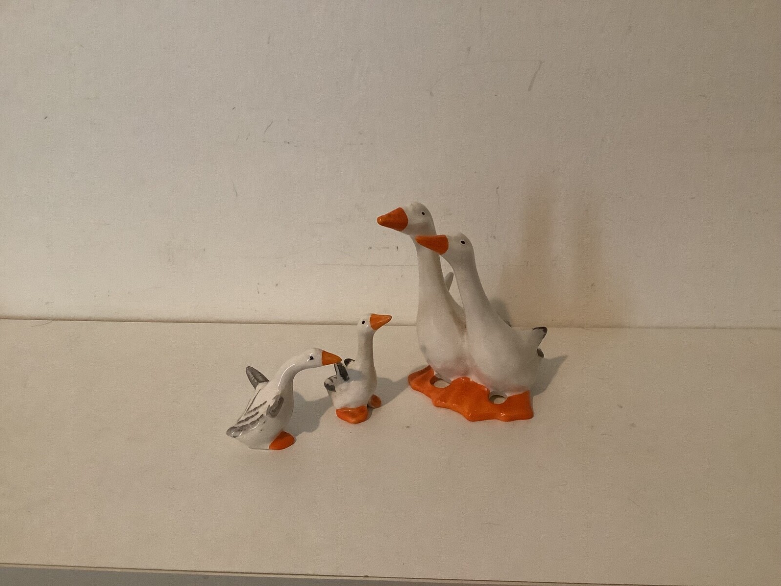 Picture 1 of 5