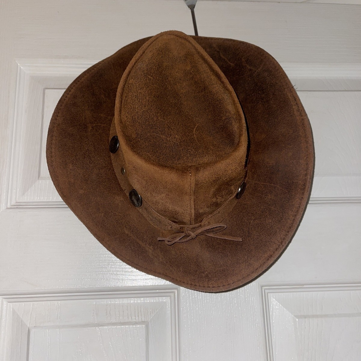 Minnetonka Genuine Leather Outback Hat Women\'s Black Small Western Cowboy USA Minnetonka Brown Suede Leather Outback Cowboy Hat – Made in  main image 4