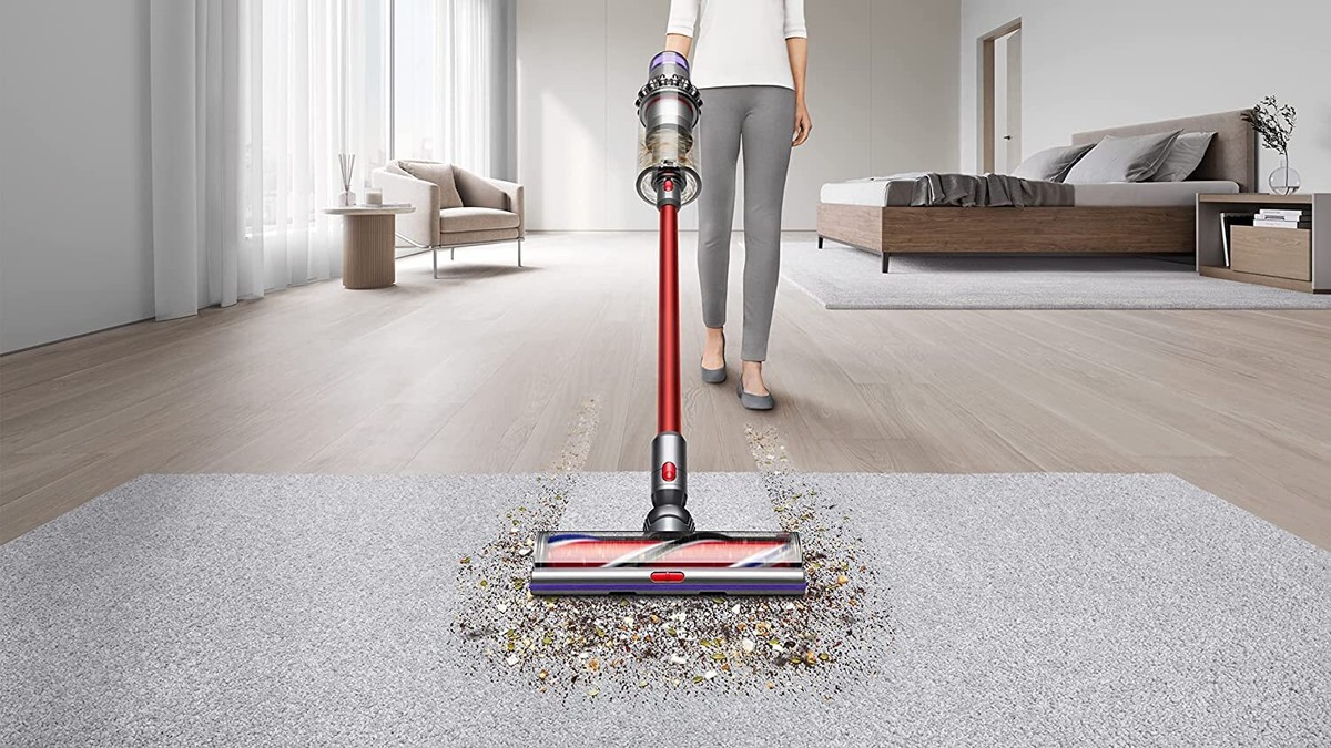 Dyson V11 Outsize Cordless Vacuum Cleaner, Nickel/Red