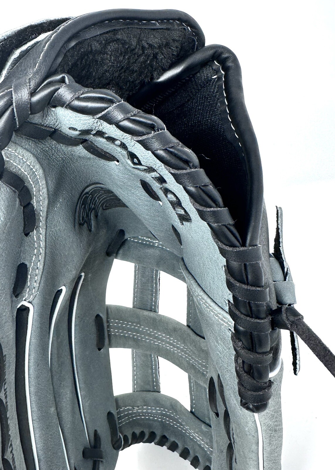 Wilson Elite A2444 RHT Genuine Leather Softball Glove 14" Black Gray EUC eBay