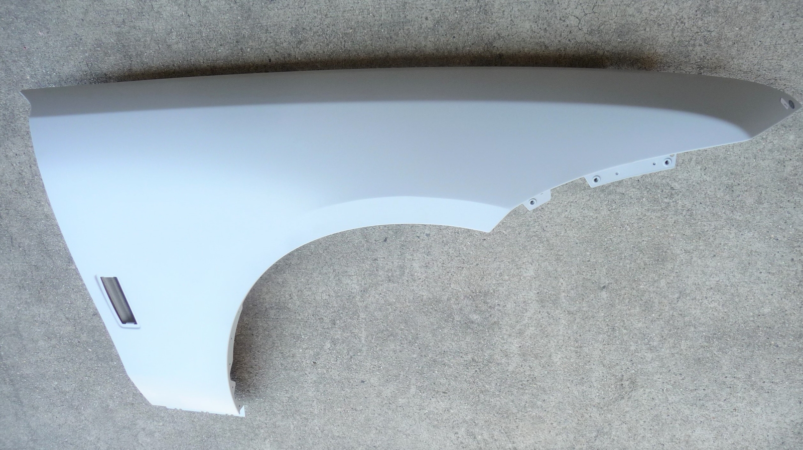 2021 2022 Rolls-Royce Ghost RR21 RR22 Front Right Passenge Fender Wing Panel OE