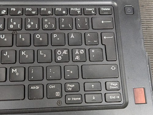 Dell Laptop for Parts - Not Working, No Accessories - Picture 6 of 15
