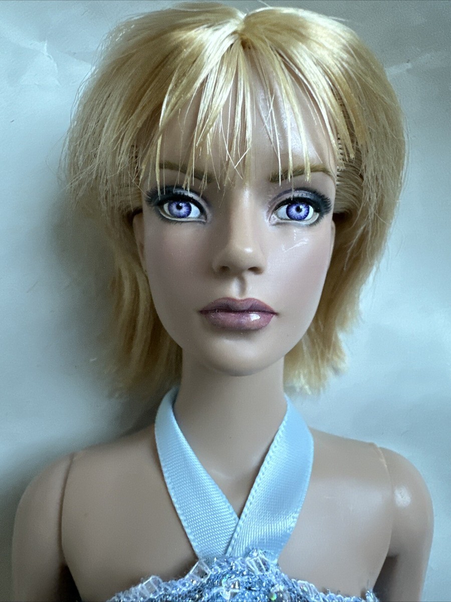 Tonner Tyler OOAK 16” SYDNEY CHASE Blonde Hair Violet Eyes Repaint