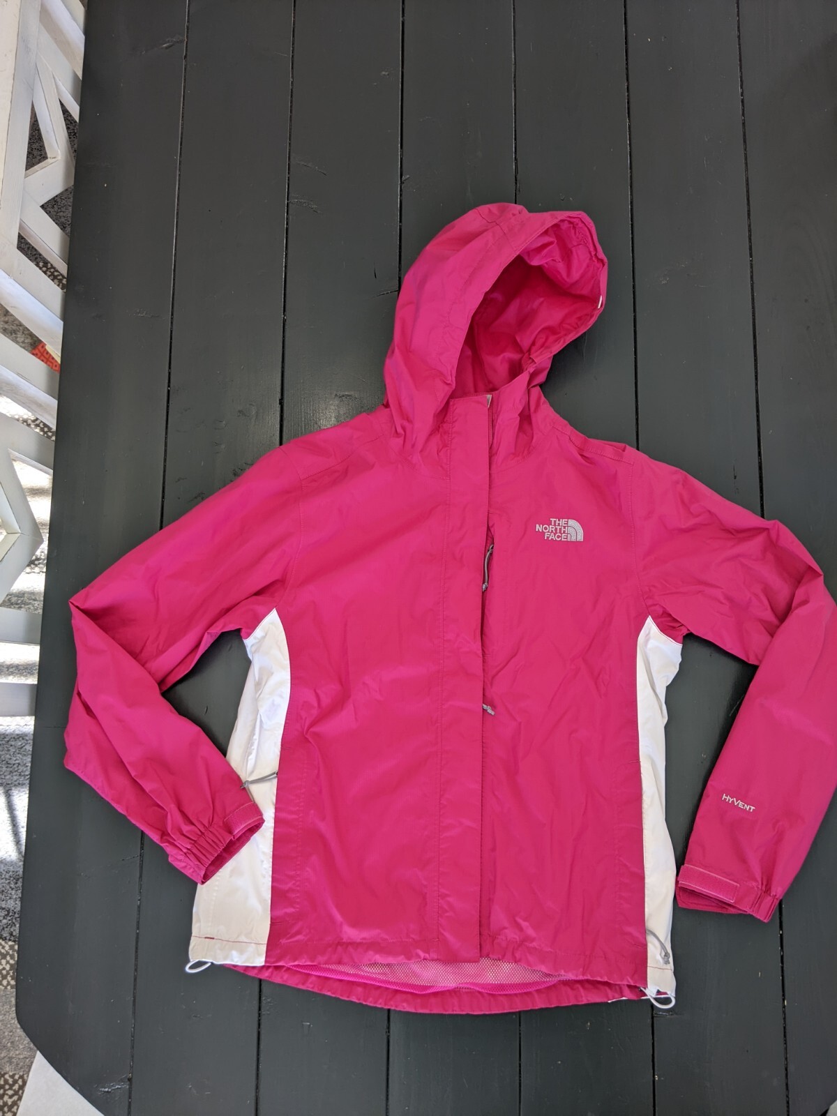 The North Face Women's Pink Hyvent Hooded Windbreaker Jacket - Small - Nylon