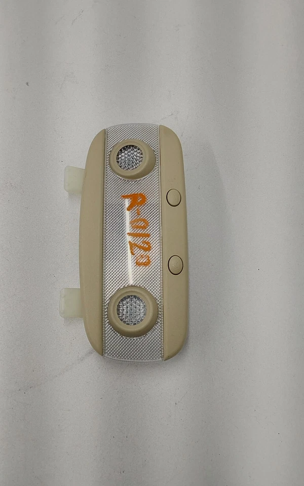 Ford Taurus 2015 techo trasero cúpula luz mapa lectura AG13-13K767-A Foto 3 de 4