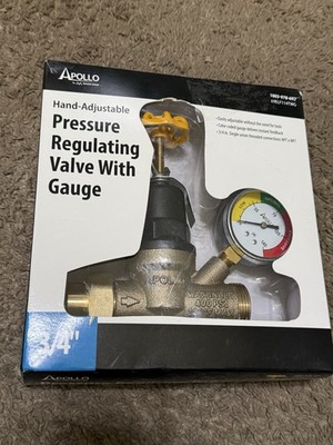 Apollo Pressure Regulating Valve With Gauge 3/4  NPT x NPT 69ELF114TWG