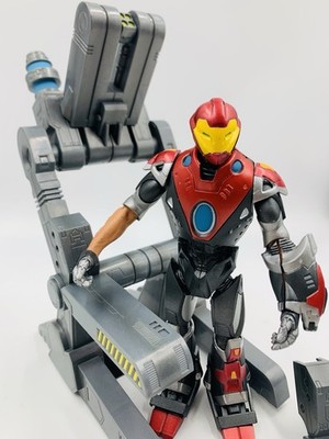Ultimate Iron Man Marvel Diamond Select 2016 complete