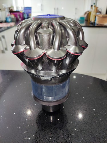 DYSON V6 ANIMAL CORDLESS VACUUM CLEANER INCLUDES MAIN BODY BATTERY BIN FILTER - Picture 19 of 24