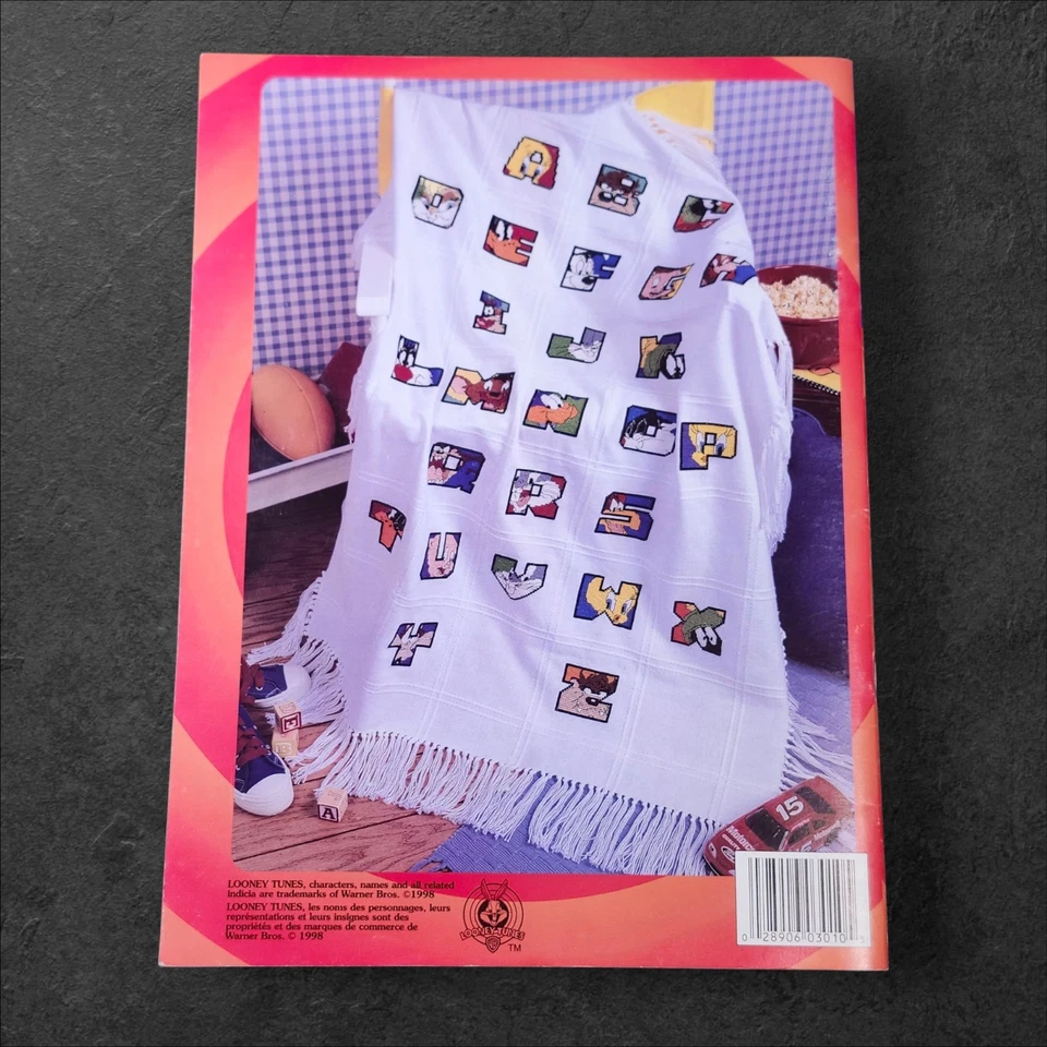 Looney Tunes Alphabets in Cross Stitch Book 3010 Bugs Tweety Warner Bros 1998  - Image 2 of 4