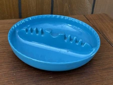Vintage Mid Century Melamine Ashtray Bright Teal Blue Dale Chemical No.99