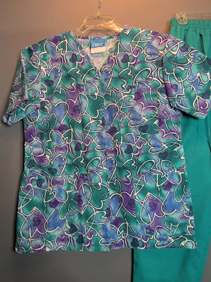 Scrub Set Women's Crest Teal Hearts Medium Top And PL Uniform Teal Large Pants - Image 2 of 4