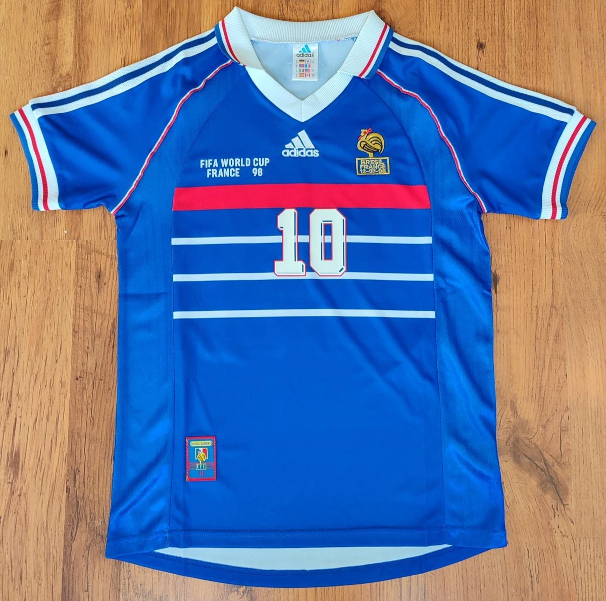 Authentic FIFA FRANCE 98 COUPE DU MONDE Official