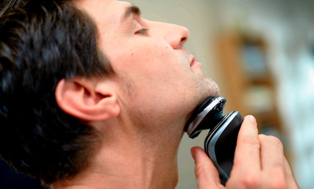 Philips Norelco Series 5000 and PowerTouch& Aqua, SH50 Replacement Heads 3 Heads