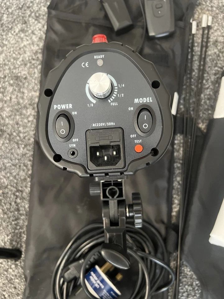 Studio Bundle, Three Lighting Sets, Plus Extras. Free Tracked Courier. - Image 4 of 4