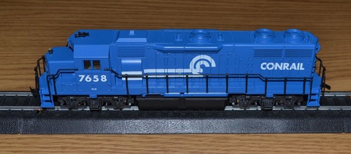 NEW Atlas Austria No. 7067 HO GP-38 Conrail #7658 Blue - Excellent - VIDEO - Picture 3 of 12
