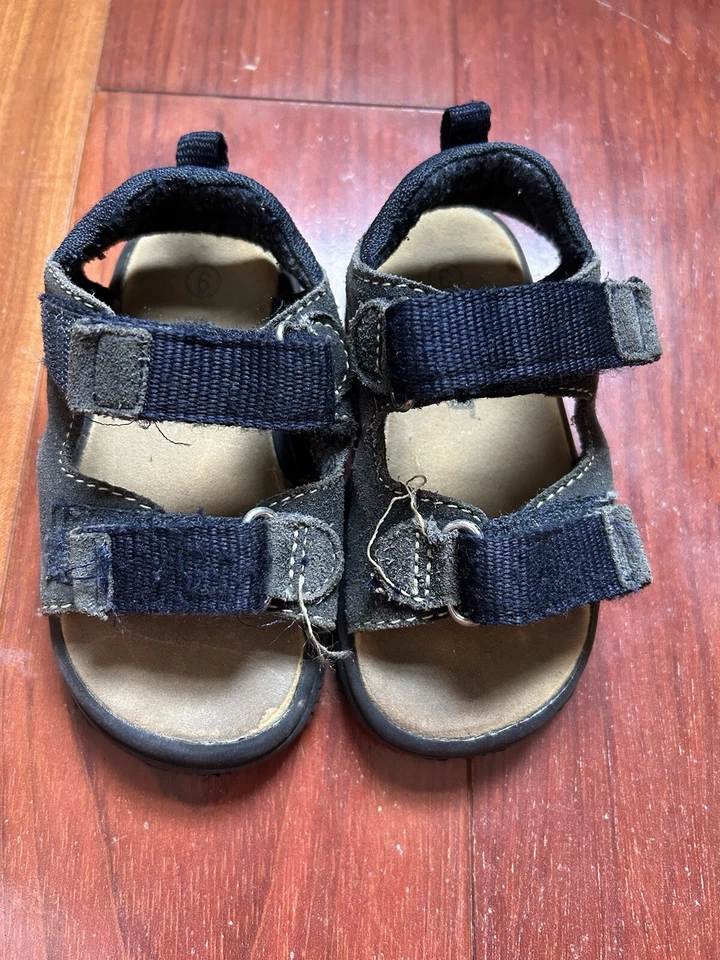 Sandalia niño pequeño talla 6 Foto 2 de 3