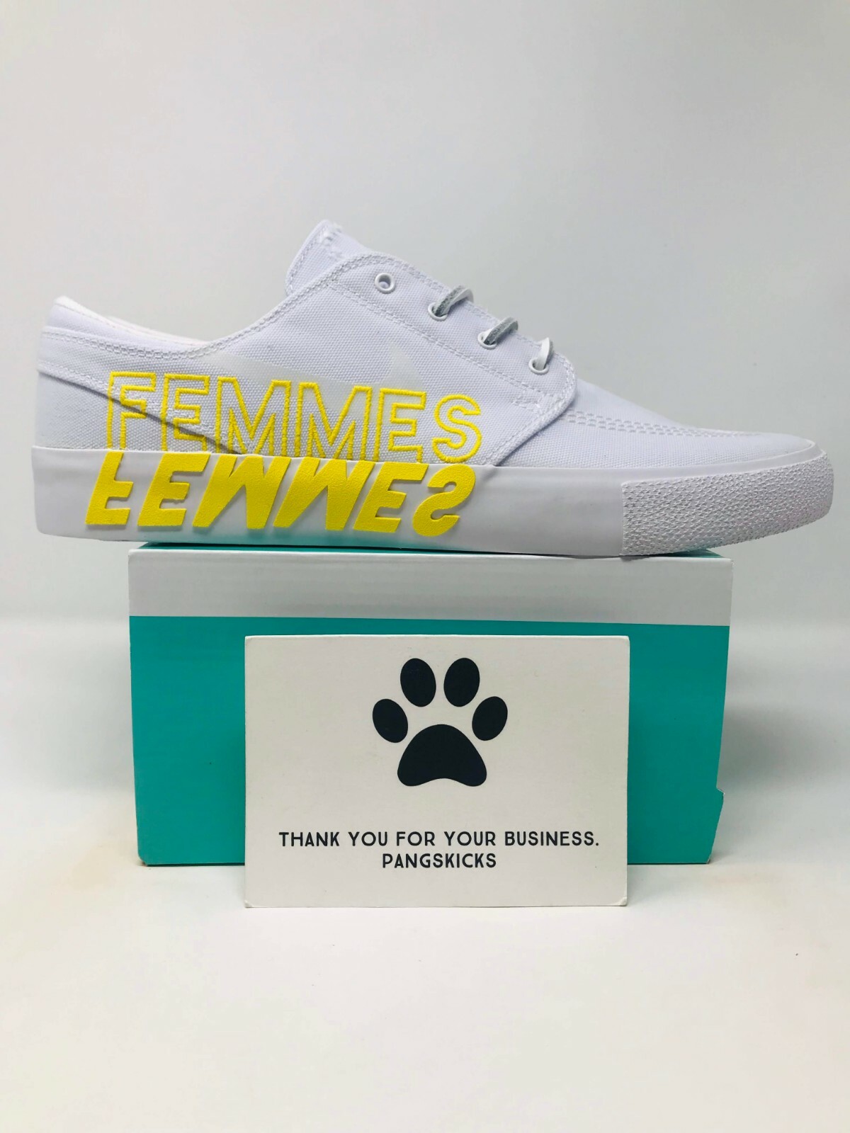 nike sb violent femmes