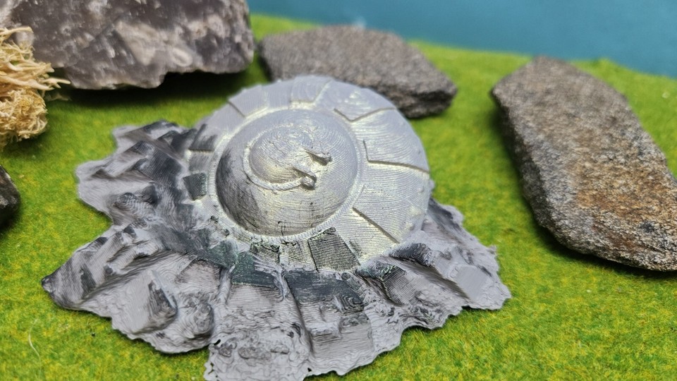 UFO Crash 'Flying Saucer' Suitable For Scale H0 TT And Possibly N ...
