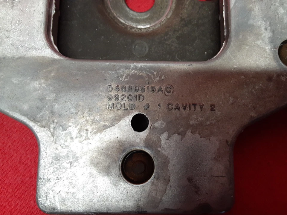 Amortiguador de volante Chrysler Pacifica 2004 2005 2006 4680519AC/4680519AB Foto 2 de 4