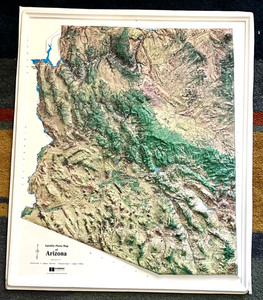 Hubbard Scientific Satellite Photo Map of ARIZONA Vacuum-Formed/24" x 28"/1995