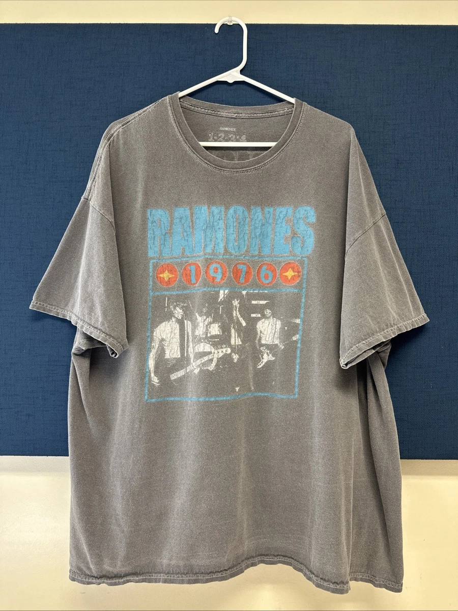 Ramones Men's T-Shirts for sale - eBay