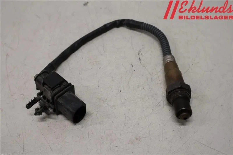 Sonda lambda destra originale Volvo C30 (533) 2011 - Immagine 2 di 4