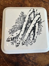 creation val d’or trivet ceramic Asparagus Footed Tray Trivet France 9”