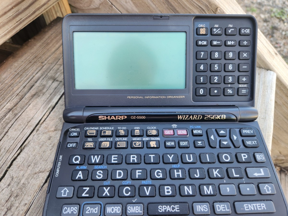 Sharp Wizard 256kb Personal Information Organizer OZ-5500 VTG w