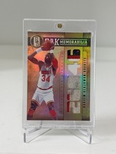 Top Hakeem Olajuwon Cards of All-Time 19