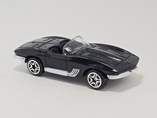 1961 Chevy Corvette Mako Shark Collectible 1/64 Scale Die Cast Diorama Model