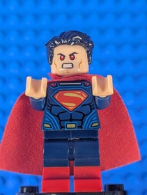 Lego Super Heroes: Superman - Dark Blue Suit sh0220 Set 76046