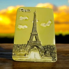 Paris France Eiffel Tower Resin Collectible Refrigerator Magnet