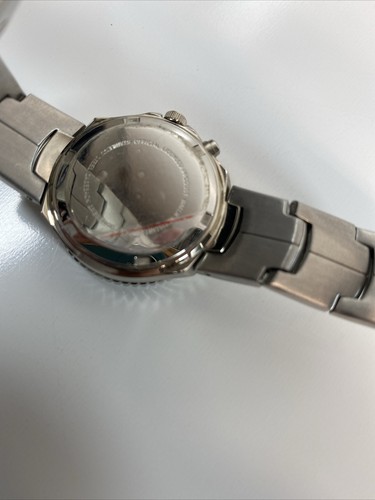 Reloj Honda Marca Dama Cara Blanca Retroiluminado Funciona Nuevo Estado ¡Batería Nueva! - Imagen 5 de 6