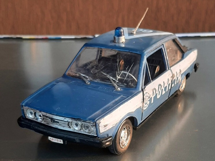 Burago BBurago Polistil Fiat 131 Polizia 1/24