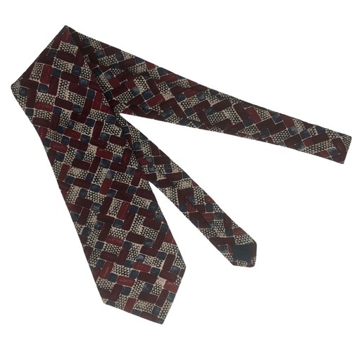 Papillon 100% Silk Multicolor Brick Pattern Handmade Pointed Necktie Classic Tie - Picture 3 of 5