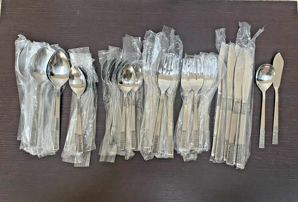 50 Pcs Service for 8 of Rose Splendor Fine Quality Stainless Korea - Image 2 of 4