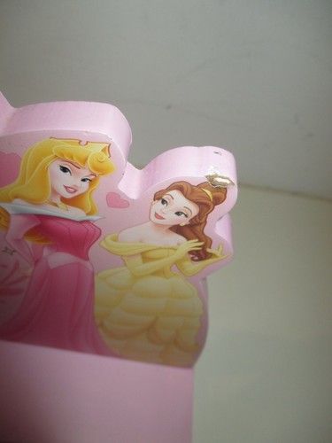Disney Princess Pair of Pink Wood Bookends Cinderella, Snow White, Aurora, Belle - Picture 9 of 10